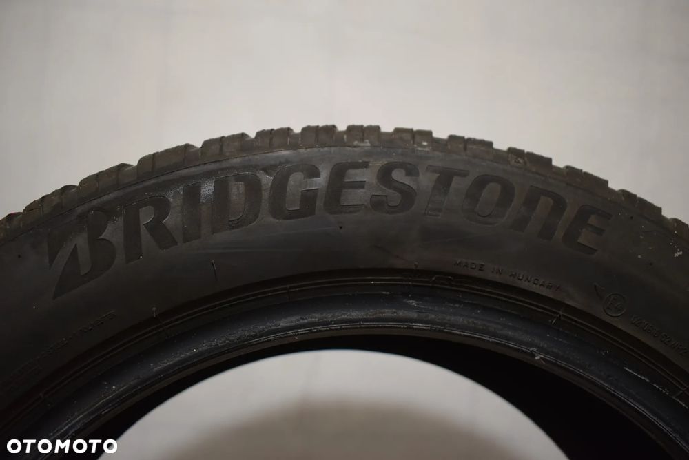 R18 225/55 Bridgestone Blizzak LM005 - 9
