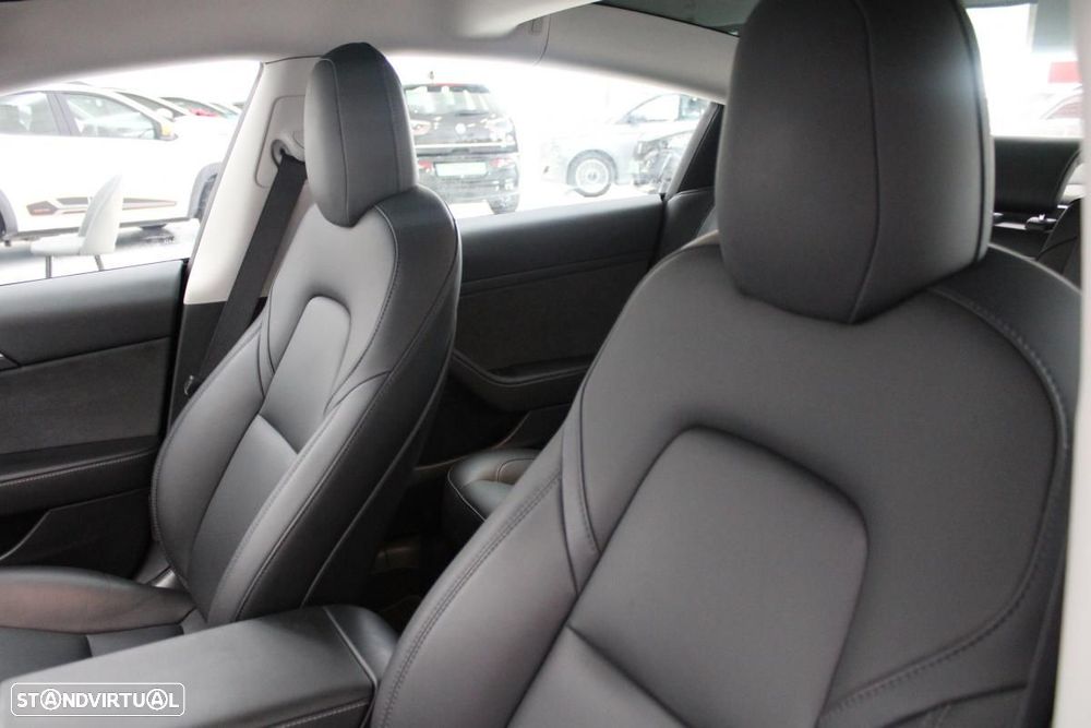 Tesla Model 3 Standard Range Plus RWD - 11