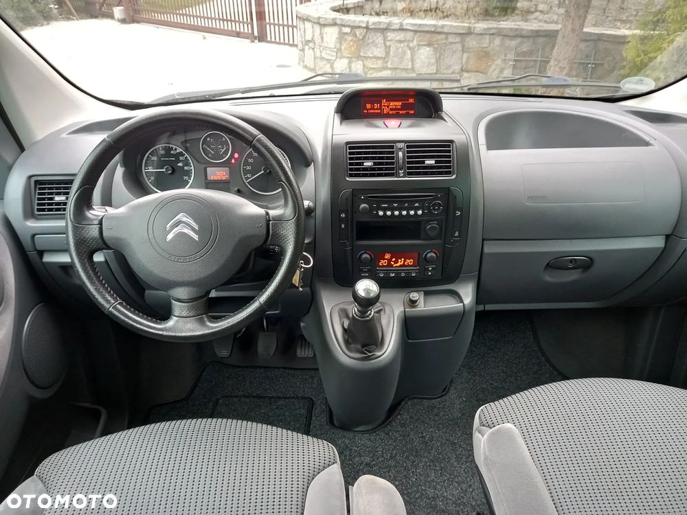 Citroën Jumpy Combi - 31