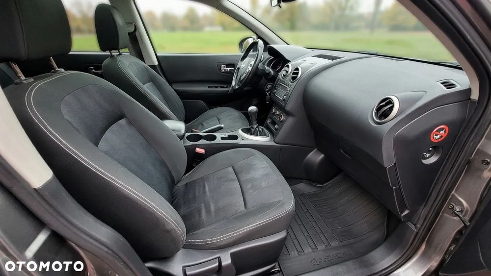 Nissan Qashqai - 11