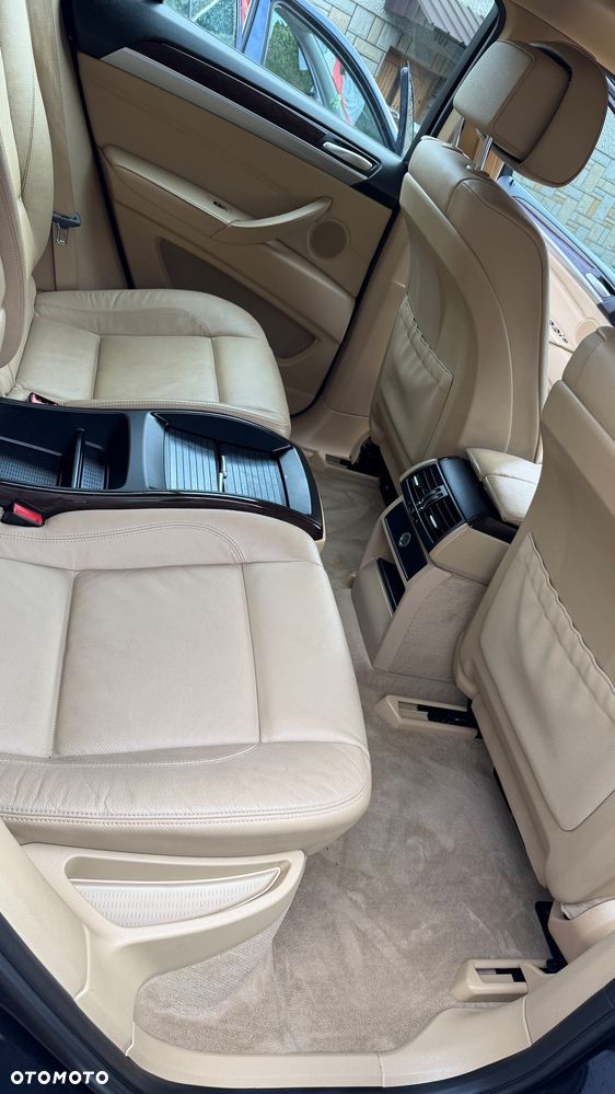 BMW X6 - 19