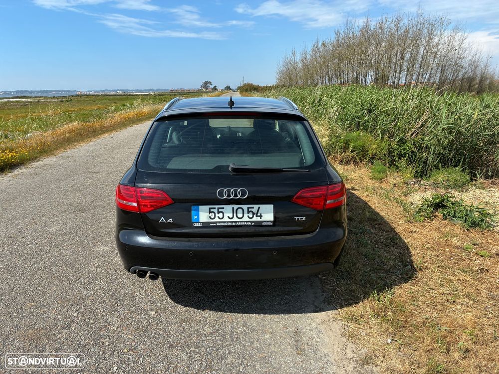 Audi A4 Avant 2.0 TDI Advance - 2