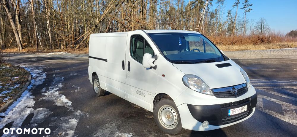 Opel Vivaro - 1