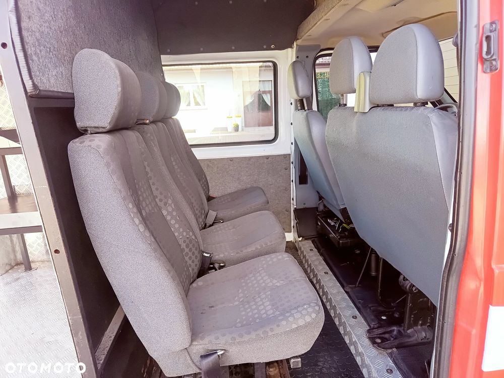 Ford Transit - 26