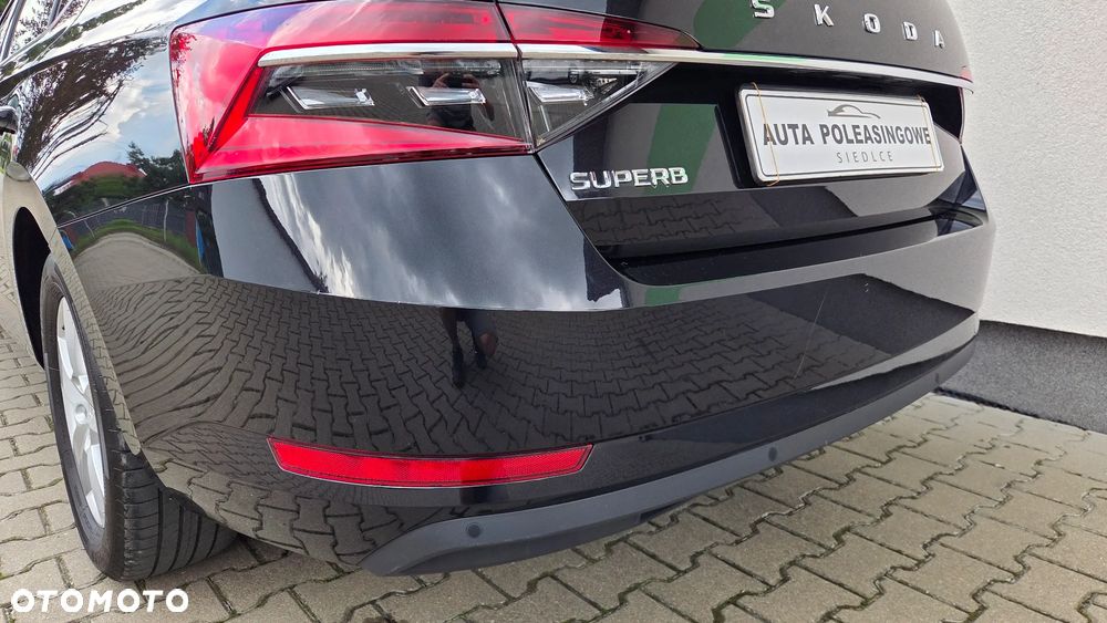 Skoda Superb 1.5 TSI Ambition DSG - 9