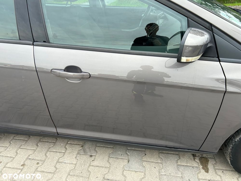 Ford Focus - 21