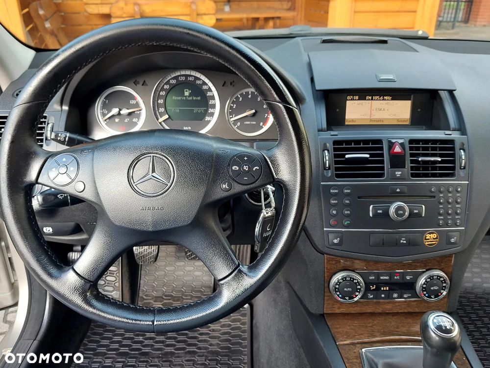 Mercedes-Benz Klasa C 280 Elegance Sport Edition + - 19