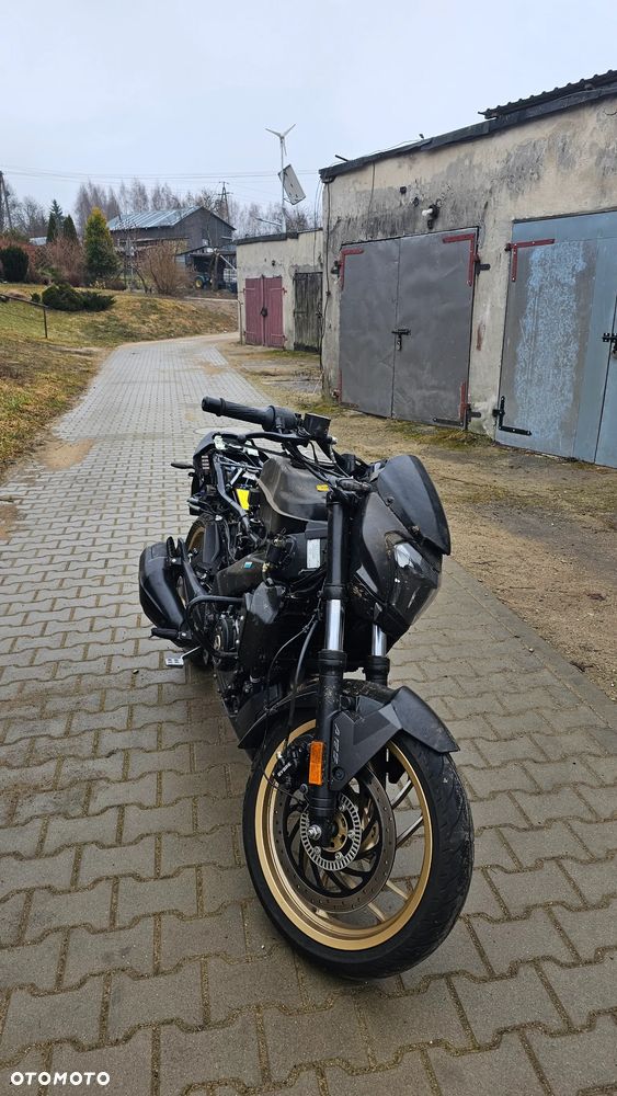 Bajaj Dominar 400 - 4