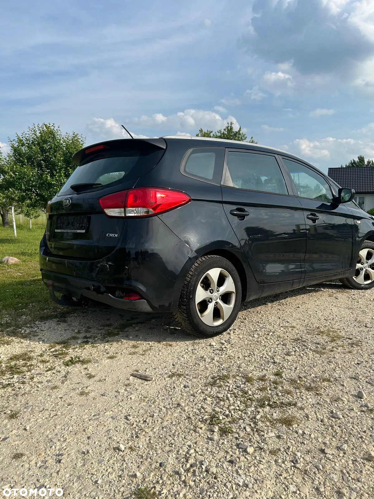 Kia Carens 1.7 CRDi L - 2