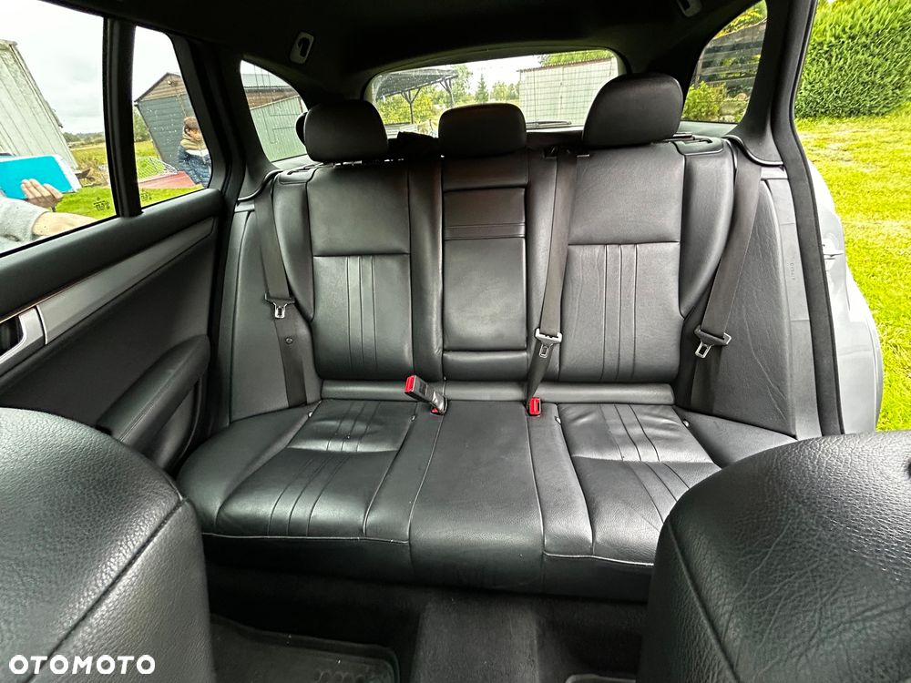 Mercedes-Benz Klasa C 300 T CDI DPF 4Matic (BlueEFFICIENCY) 7G-TRONIC Avantgarde - 14