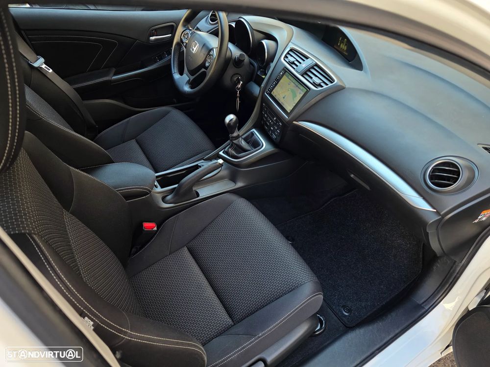 Honda Civic Tourer 1.6 i-DTEC Elegance Connect Navi - 11