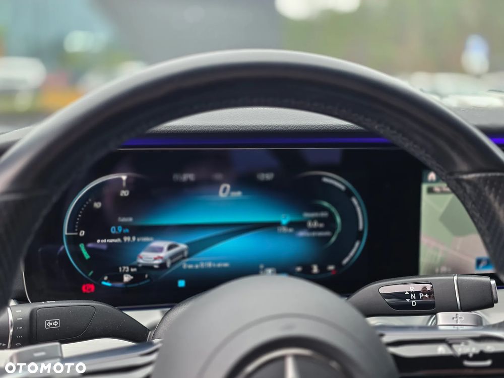 Mercedes-Benz Klasa E 220 d 4-Matic Avantgarde - 22