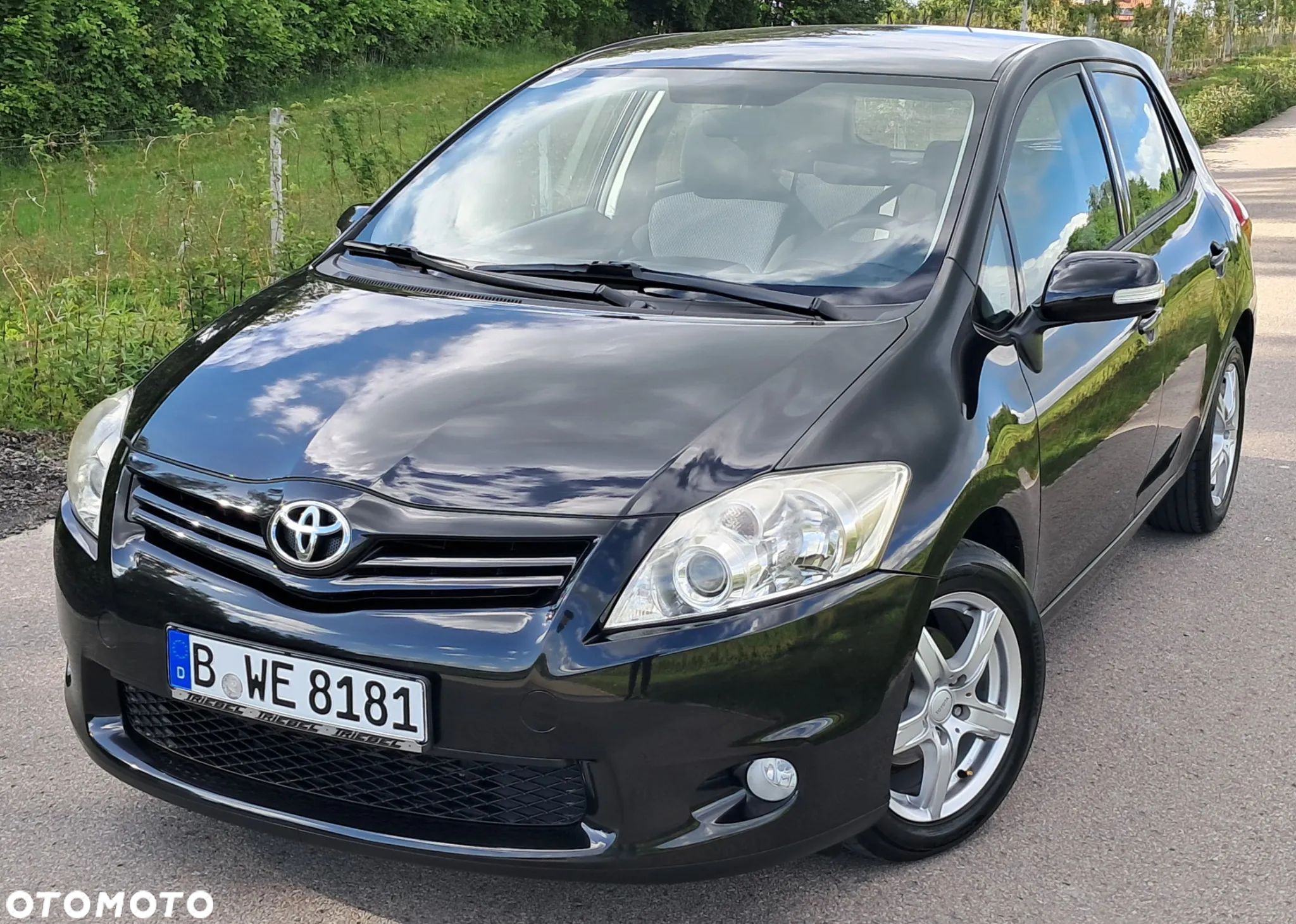 Toyota Auris 1.6 Comfort - 1