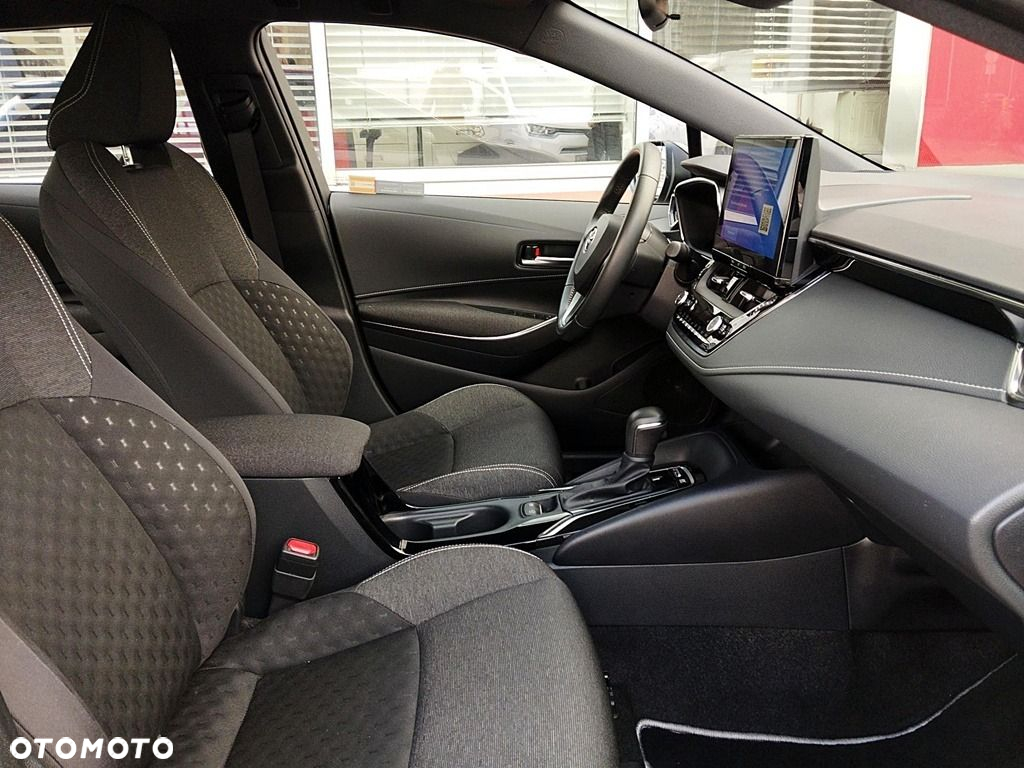 Toyota Corolla - 6