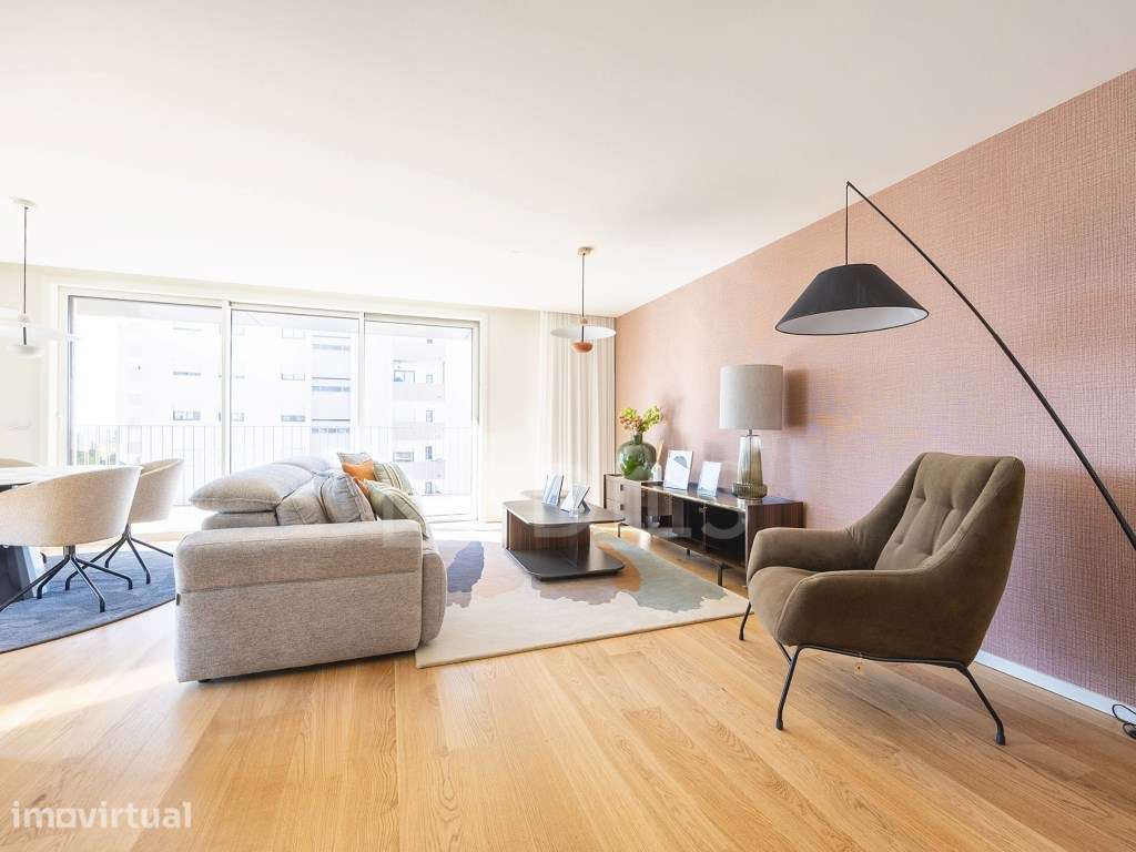 Apartamento T3 num novo empreendimento em Faro - Grande imagem: 2/44