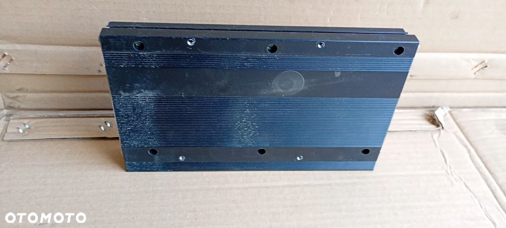 Wzmacniacz nagłośnienia Jeep Grand Cherokee IV WK2 05064533AK - 5