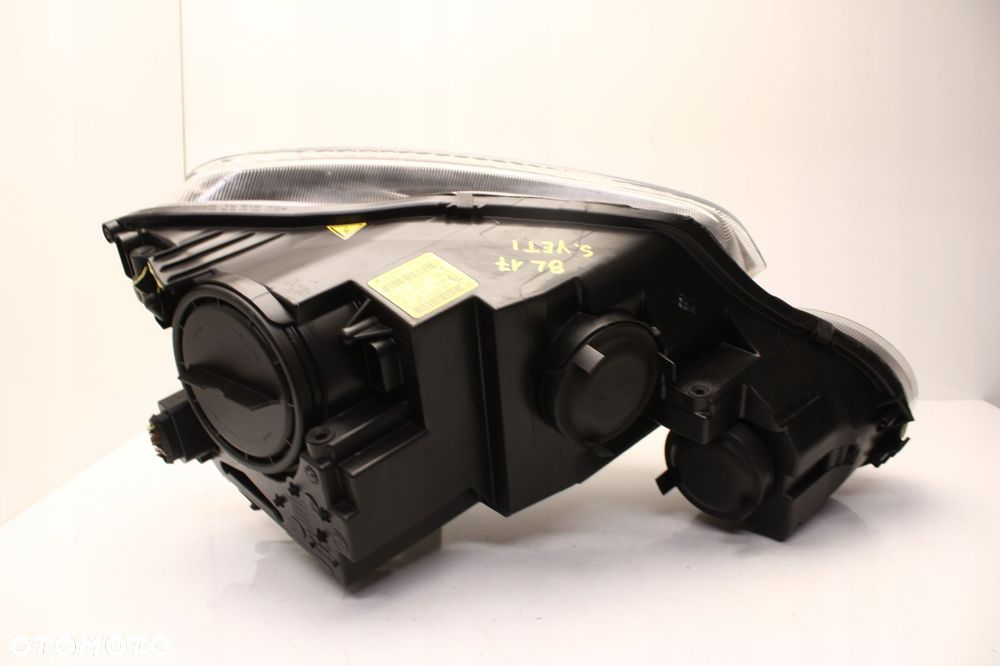 SKODA YETI I 09R- REFLEKTOR LAMPA LEWY PRZÓD LEWA PRZEDNIA XENON - 5