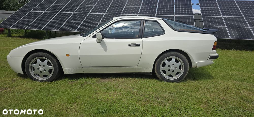 Porsche 944 - 11