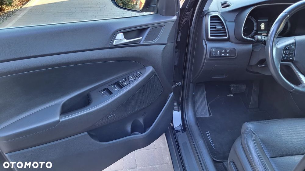 Hyundai Tucson blue 1.6 CRDi 2WD DCT Premium - 13