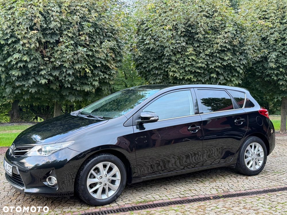 Toyota Auris 1.33 VVT-i Edition - 4
