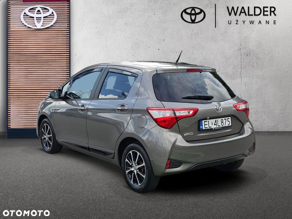 Toyota Yaris - 5
