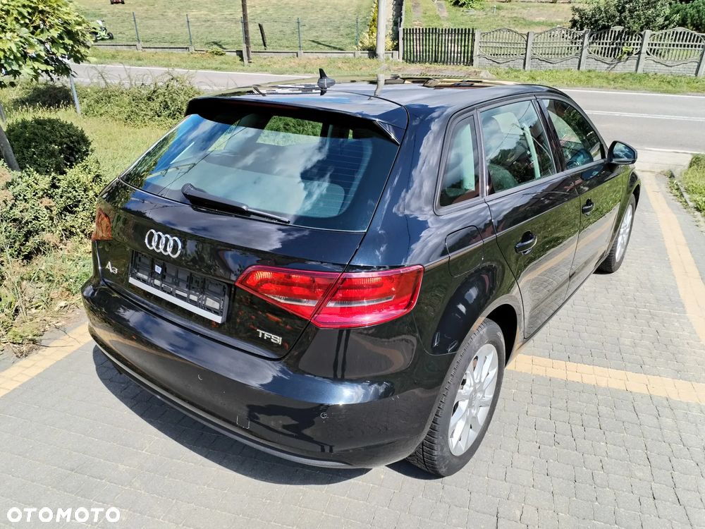 Audi A3 Sportback - 5