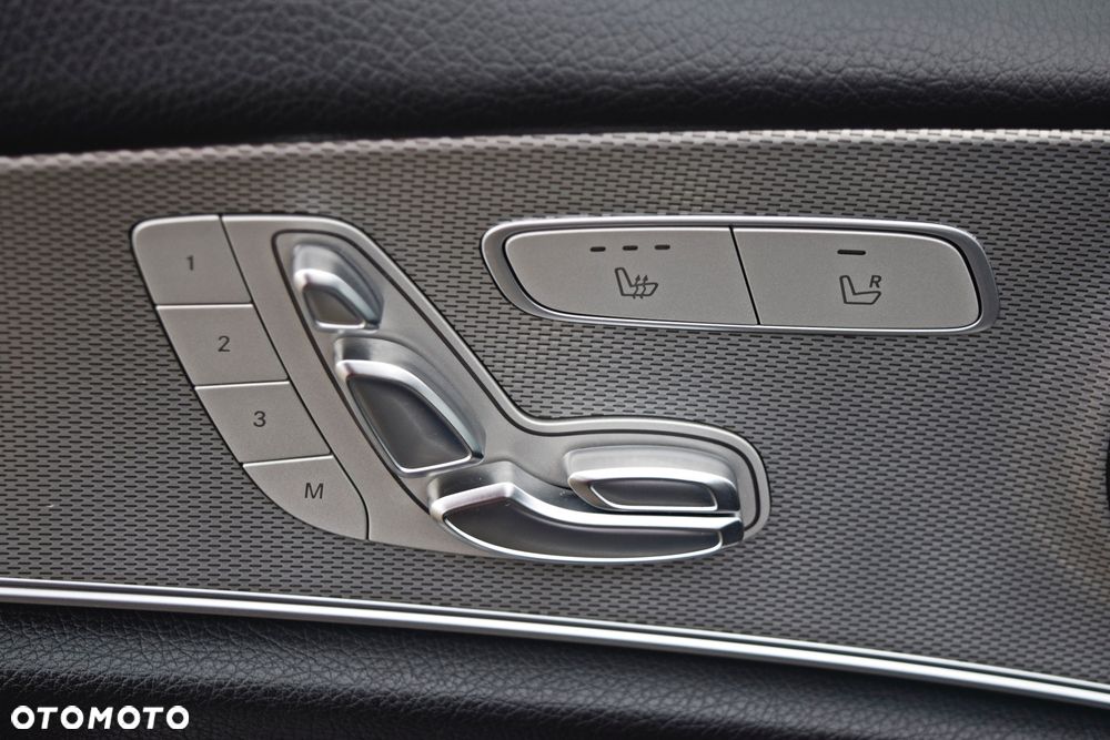 Mercedes-Benz Klasa E 200 9G-TRONIC Avantgarde - 14