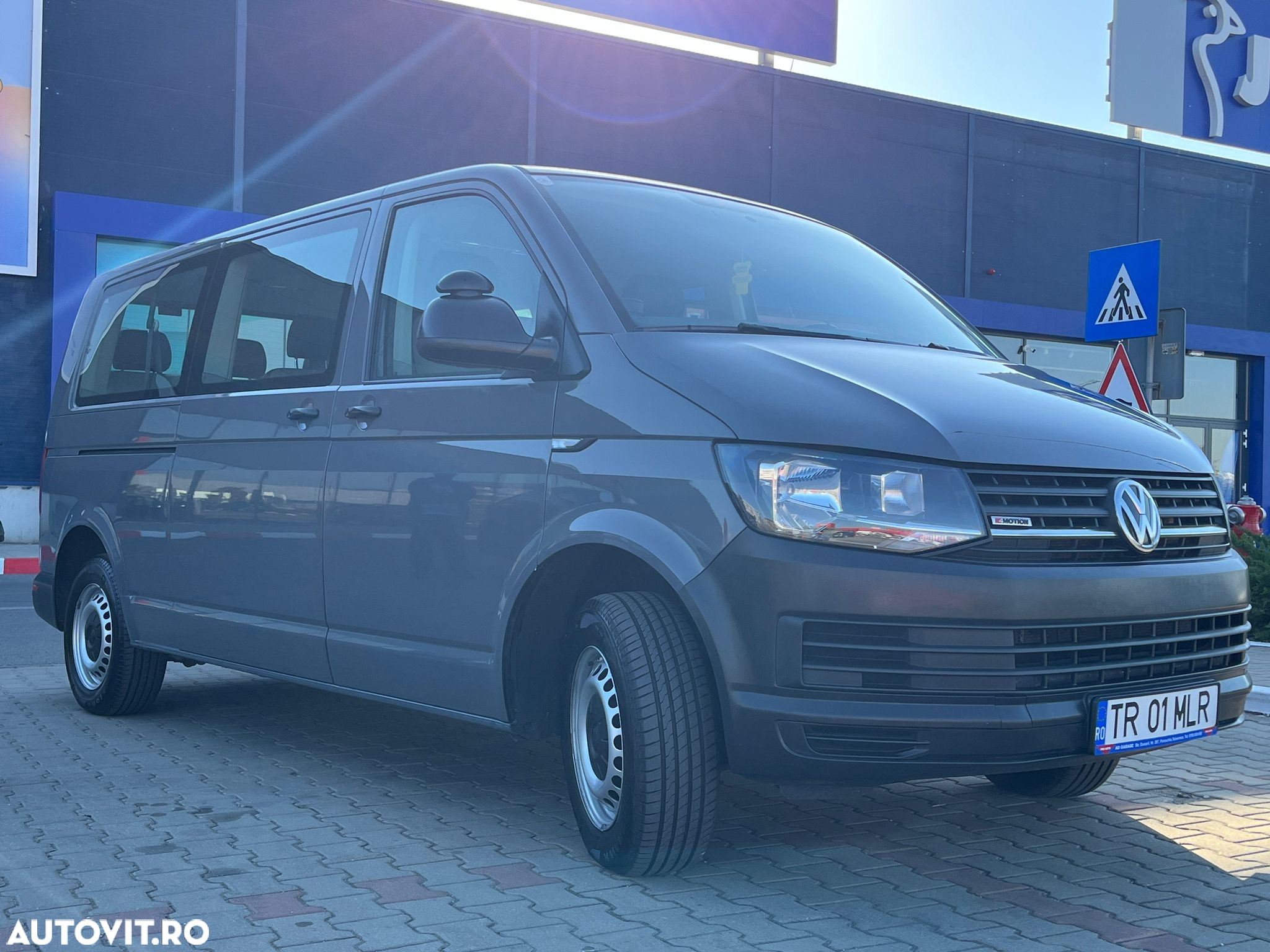 Volkswagen Caravelle T6 2.0 TDI KR Highline DSG 4M - 3