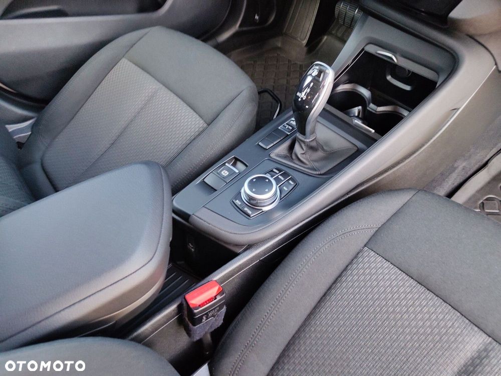 BMW X1 sDrive18i - 27