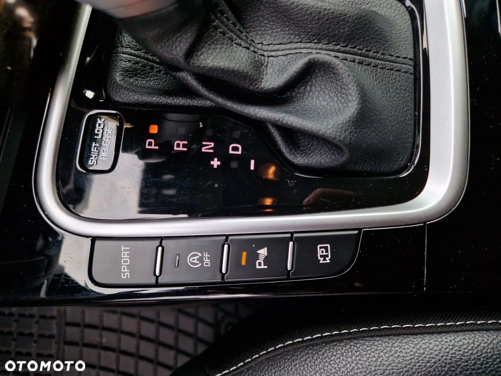 Kia Ceed 1.5 T-GDI L DCT - 22