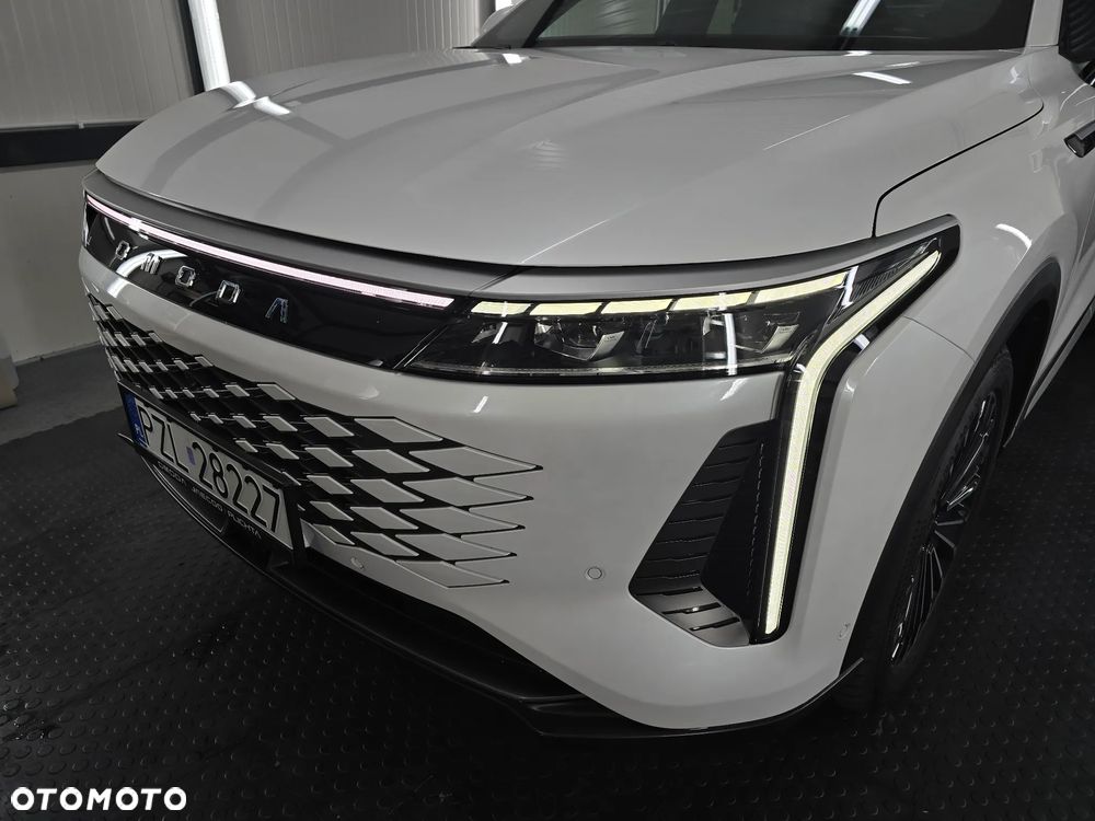 Omoda 9 1.5 Super Hybrid Exclusive AWD - 24
