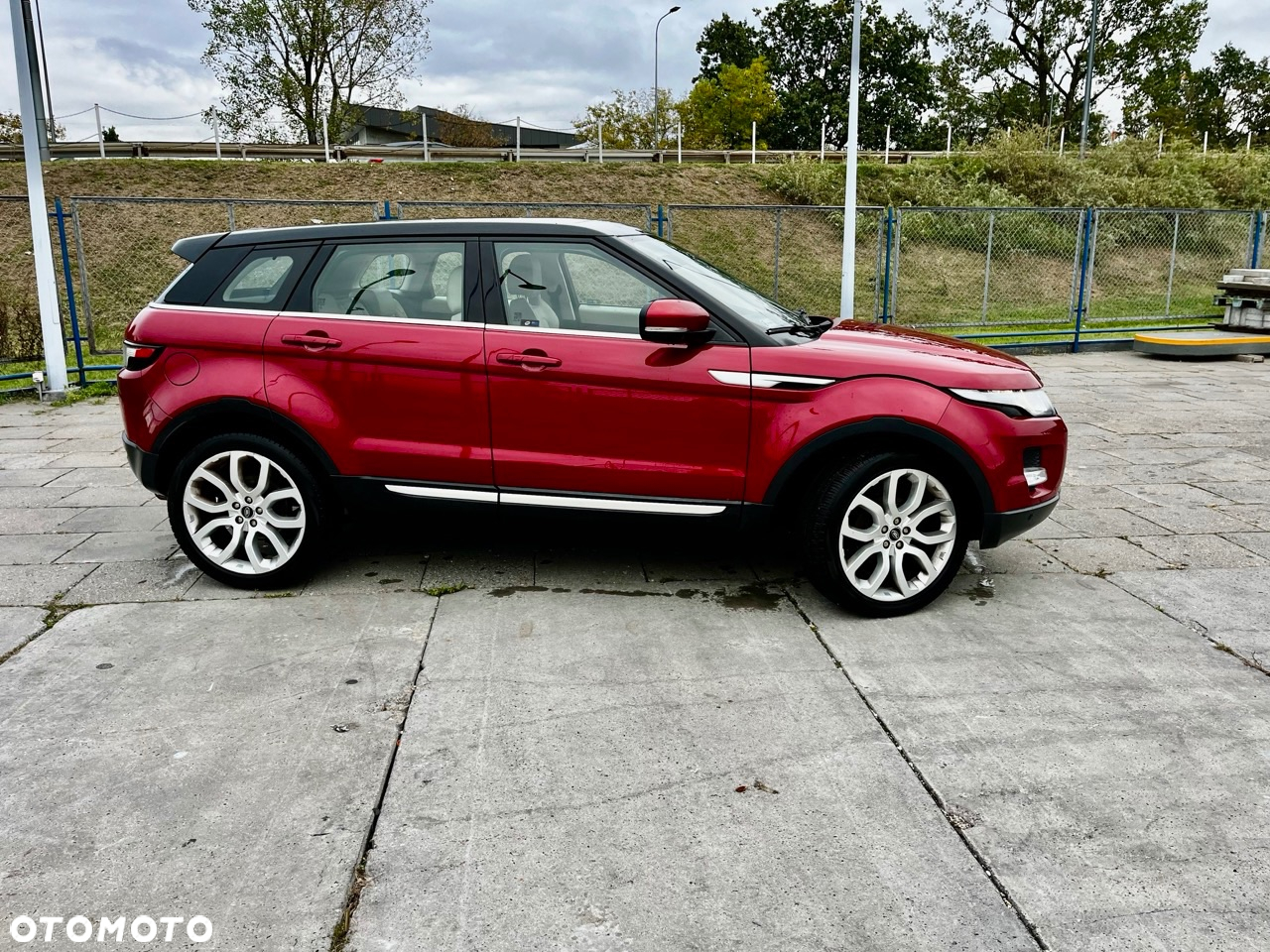 Land Rover Range Rover Evoque 2.0Si4 Prestige - 6