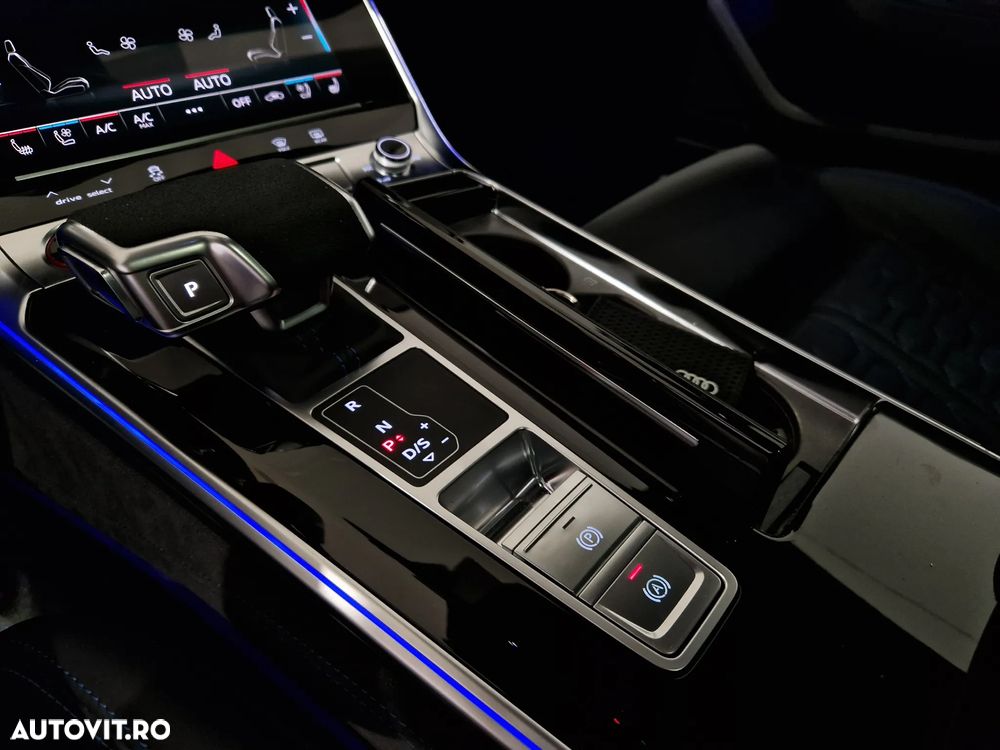 Audi RS6 Avant Performance TFSI quattro Tiptronic MHEV - 27