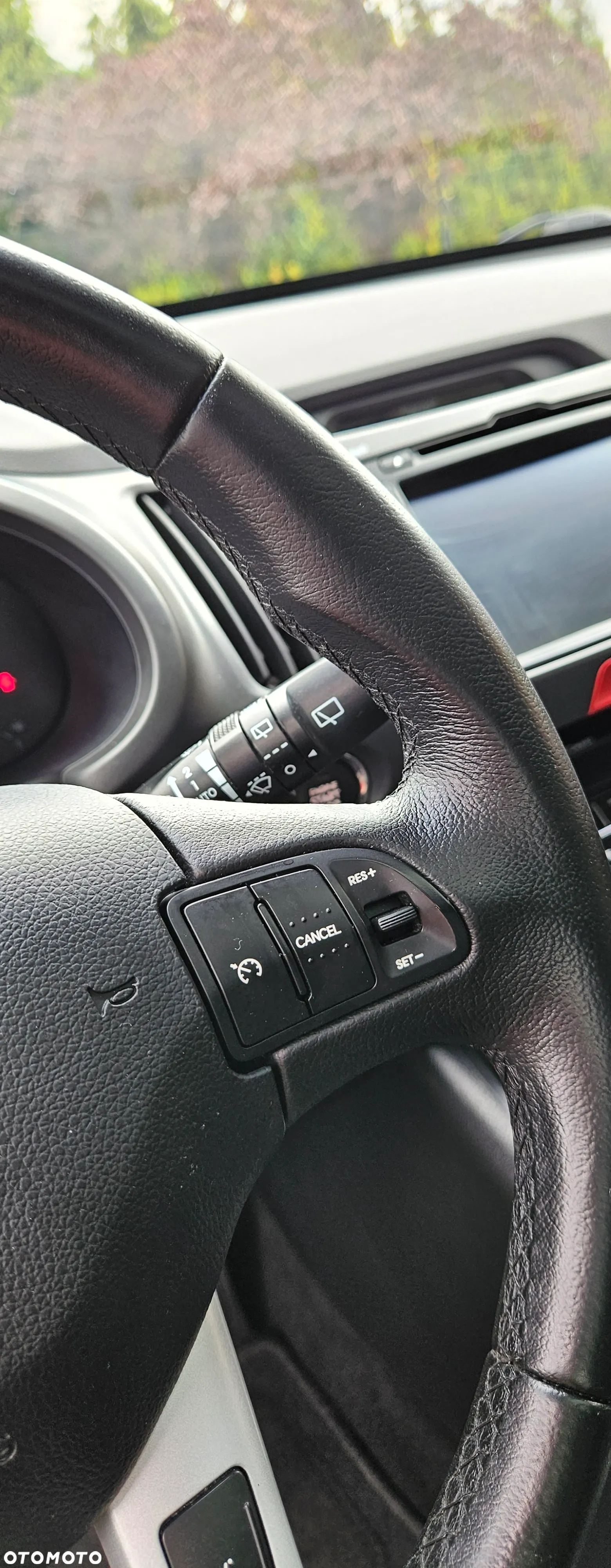 Kia Sportage 2.0 S 2WD - 24