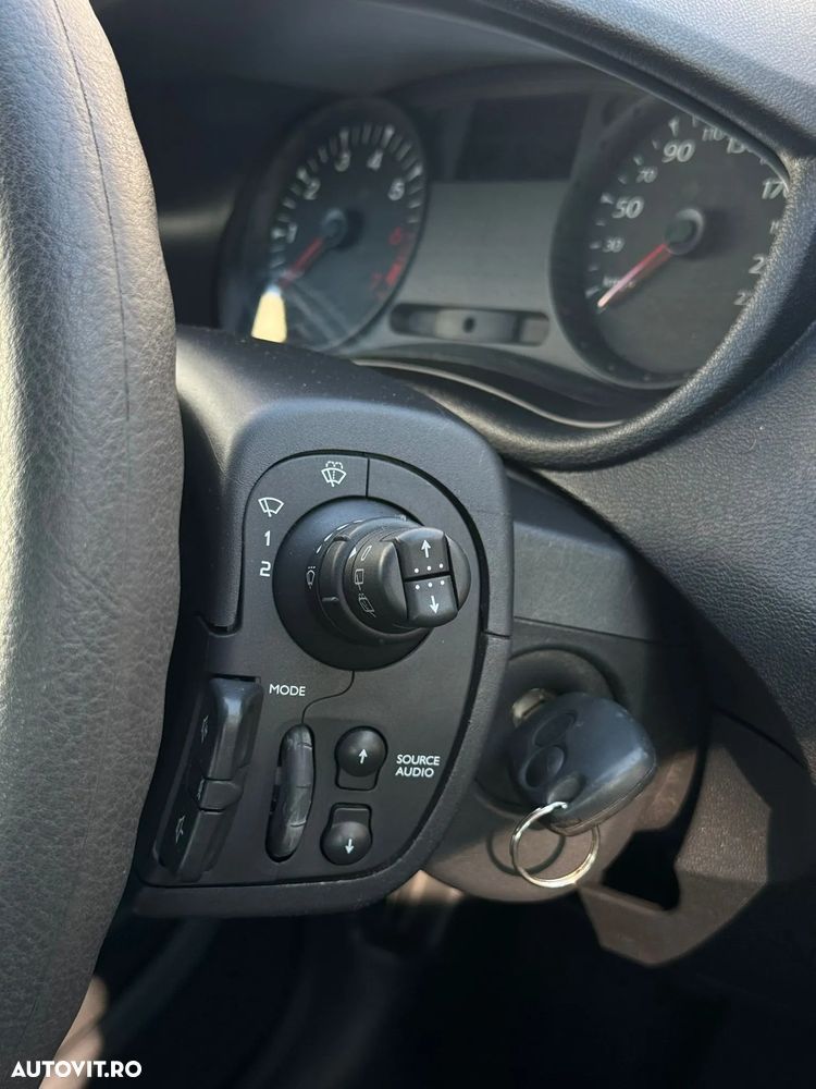 Renault Clio 1.2 16V 75 Collection - 34