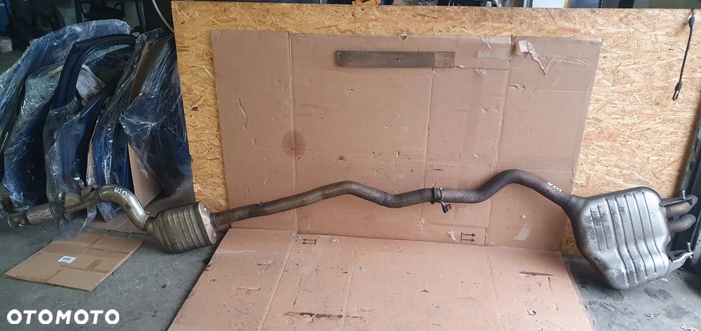 Tłumik środkowy końcowy wydech Mercedes E-Klasa W213 3.0 CDI A2134914000 - 1