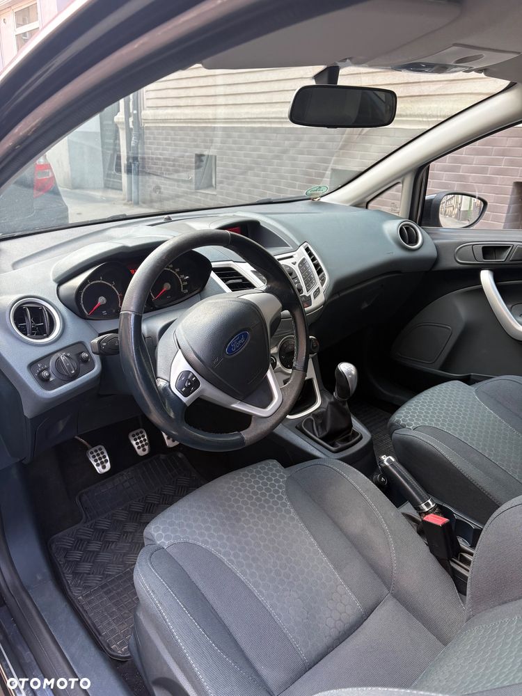 Ford Fiesta 1.4 Silver X - 5
