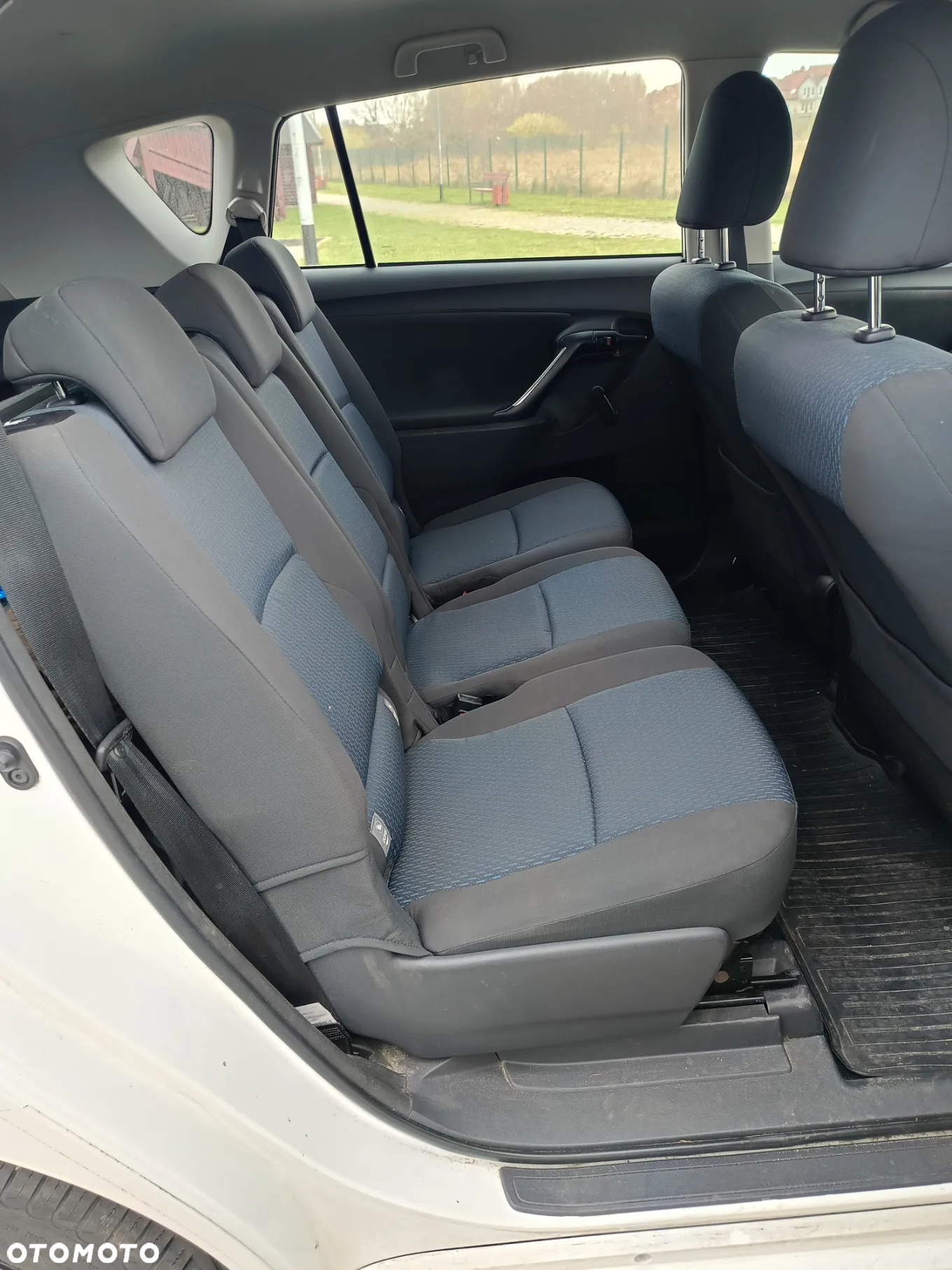 Toyota Verso 1.6 D-4D Active - 6