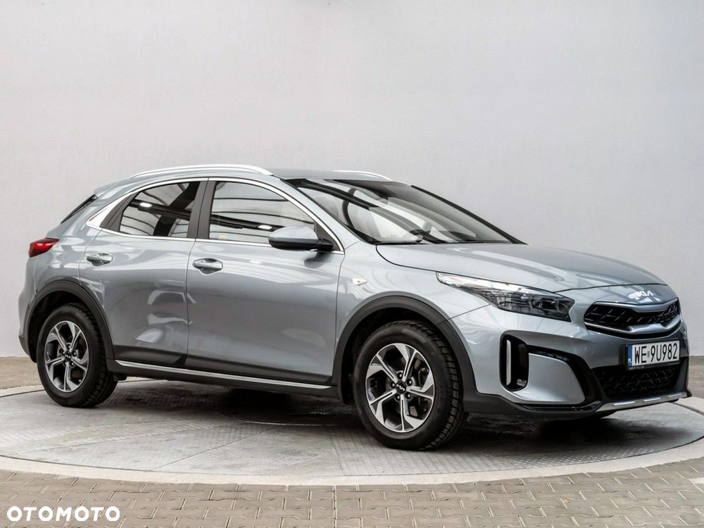 Kia XCeed 1.5 T-GDI M - 4