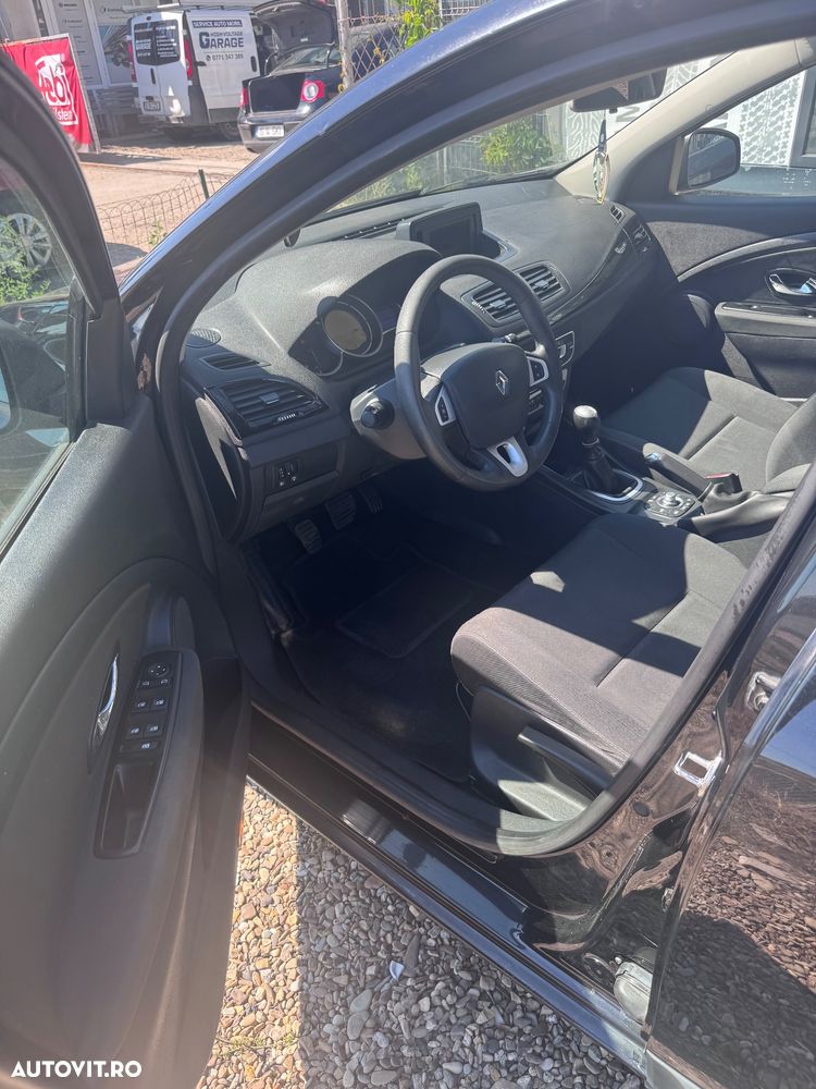 Renault Megane 1.5 dCi Dynamique - 10