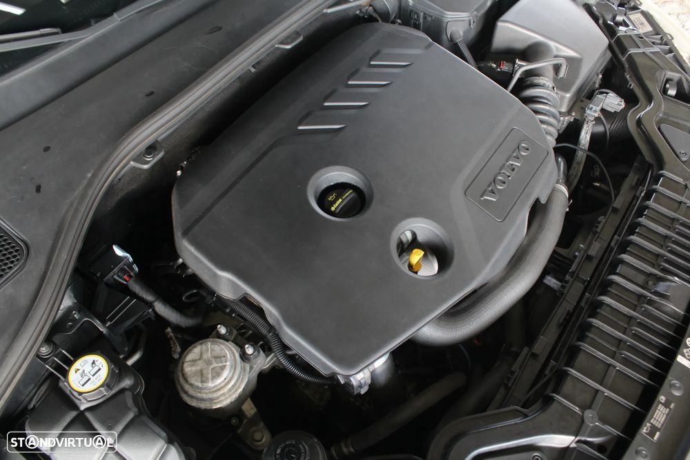 Volvo V60 1.6 D2 Momentum Eco Powershift - 34