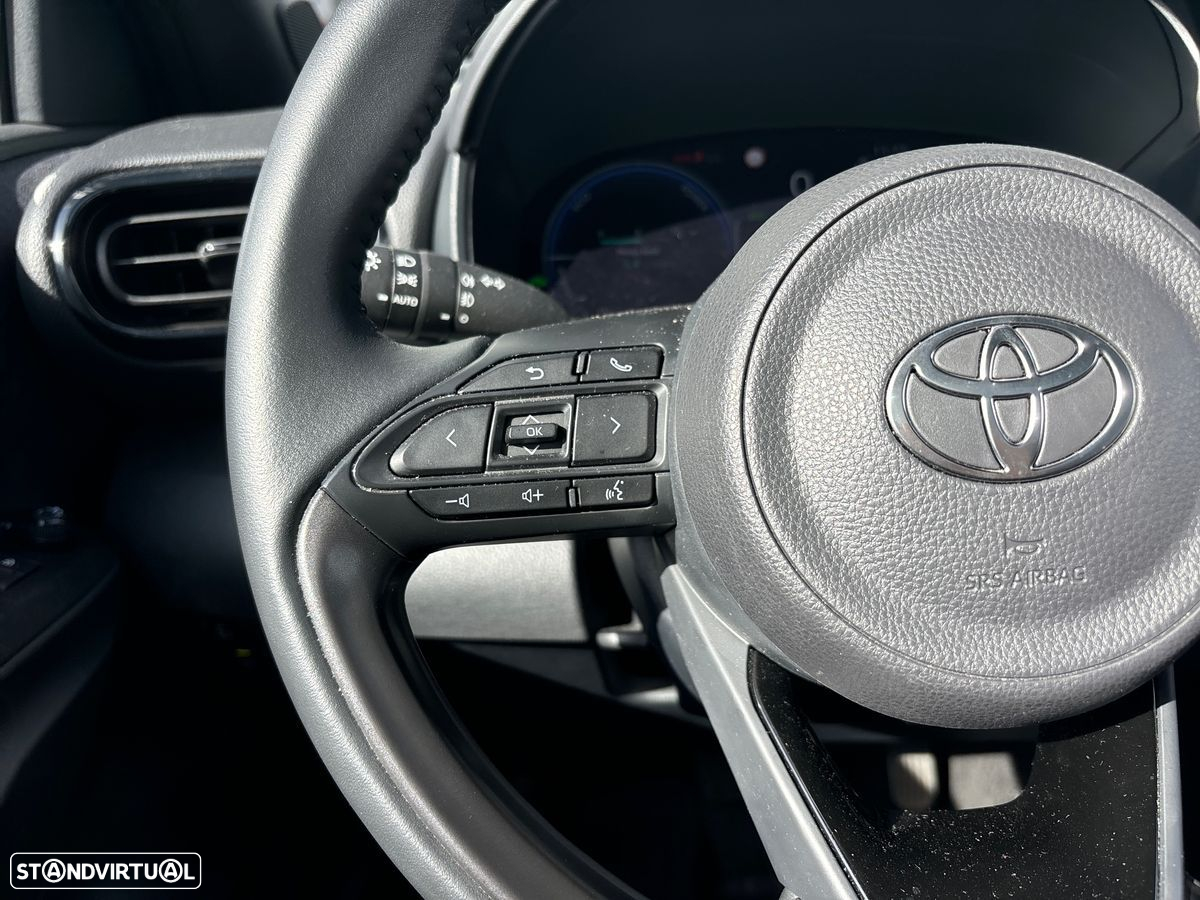 Toyota Yaris - 22