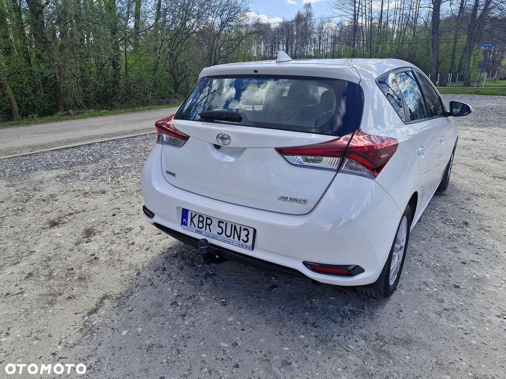 Toyota Auris 1.4 D-4D Active - 7