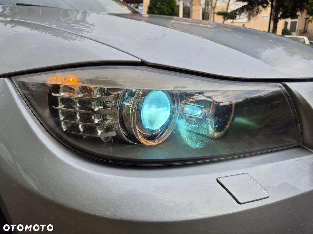 BMW Seria 3 320i - 10