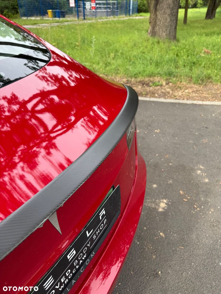 Tesla Model 3 - 10