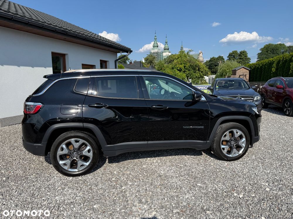 Jeep Compass 1.4 MultiAir Limited - 32