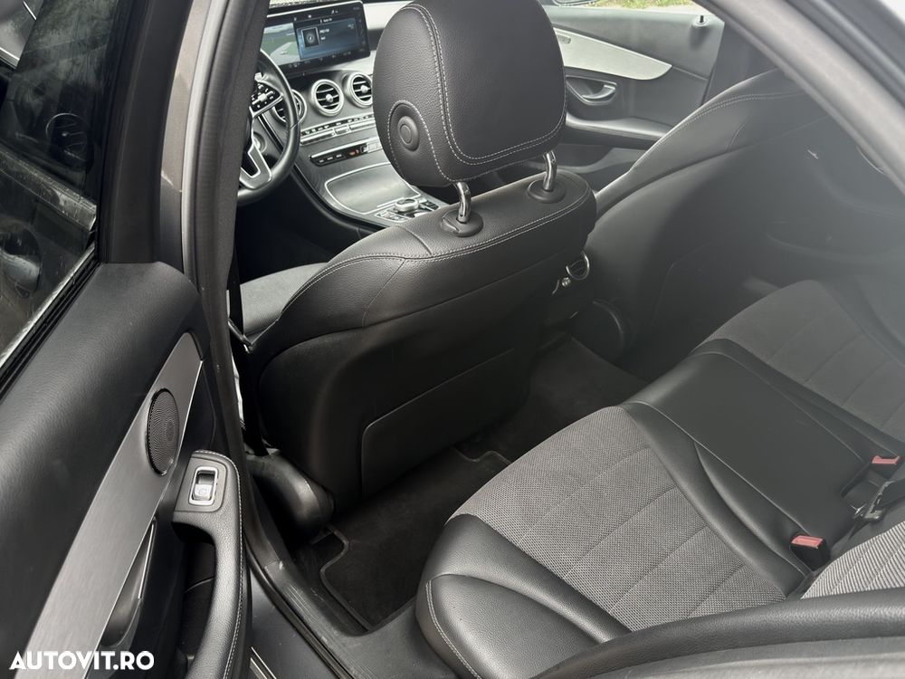Mercedes-Benz C 220 d Aut - 25