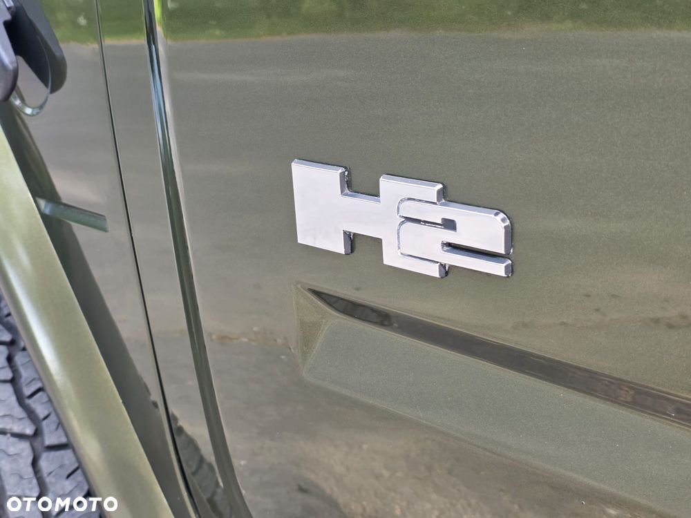 Hummer H2 - 32