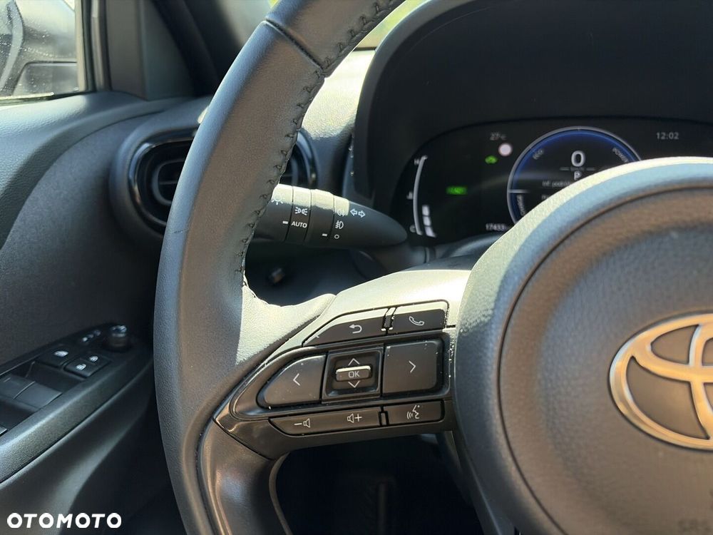 Toyota Yaris Cross Hybrid 1.5 Style - 29