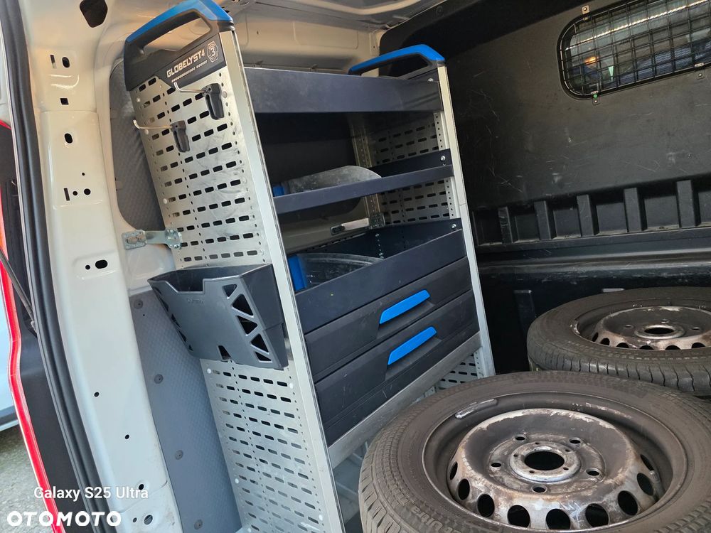 Ford Transit Custom - 17